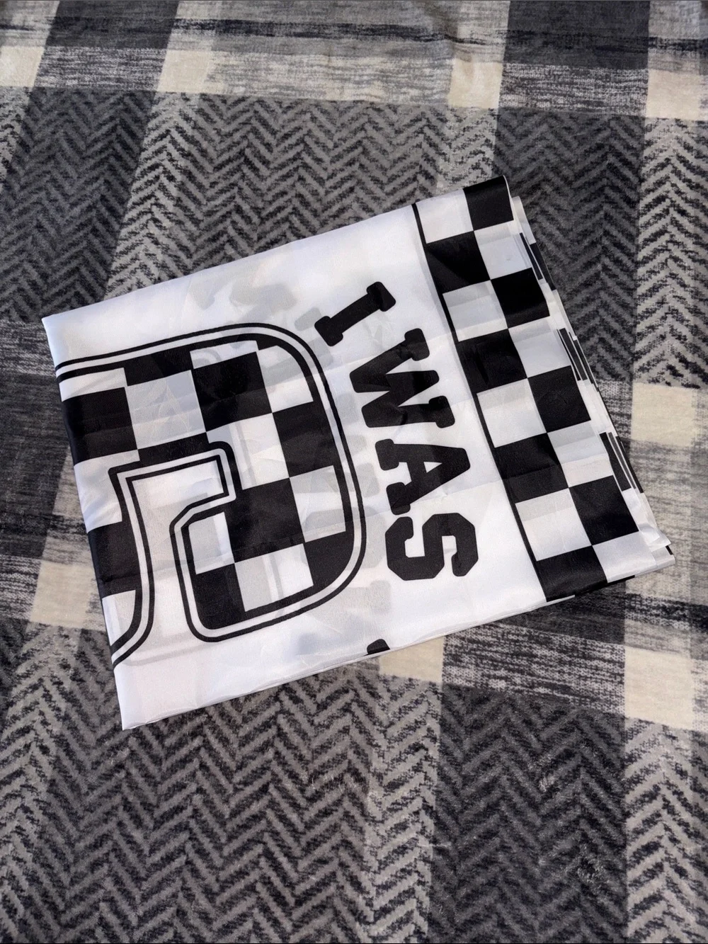 NEW Monochrome 